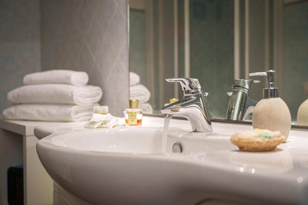 Sunplace Marina Cagliari Ngoại thất bức ảnh
